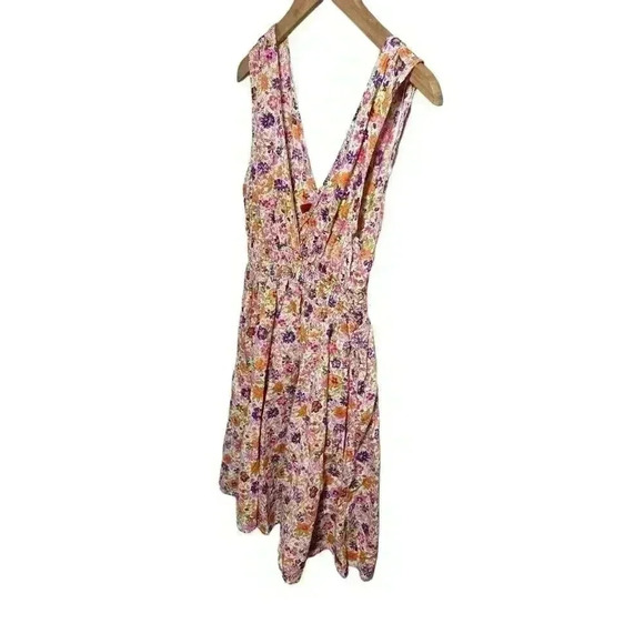 Women's "H&M" Sleeveless Pleated Summer Dress; Size 10 - Picture 3 of 9